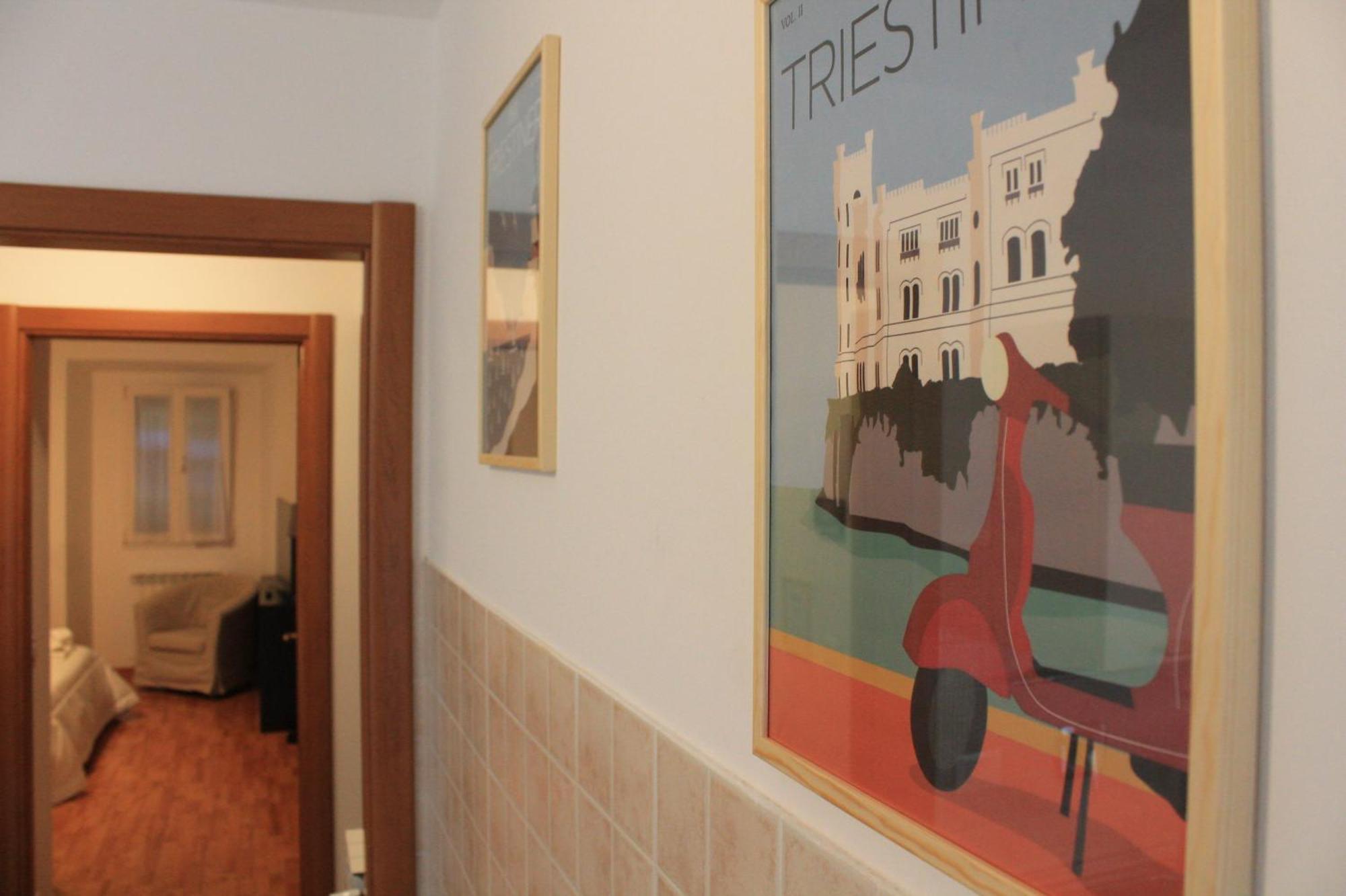 Terrace44 Oasi Di Pace E Relax Nel Cuore Di Триест Екстериор снимка