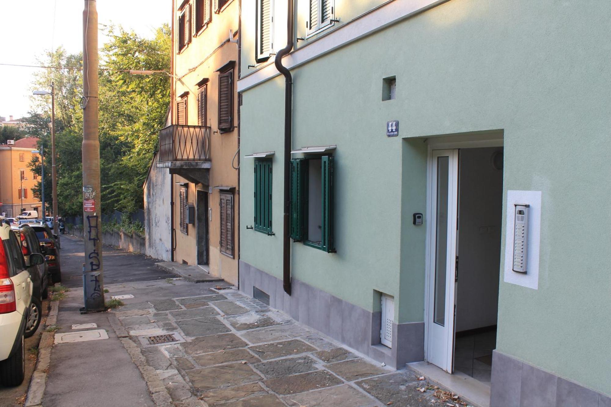 Terrace44 Oasi Di Pace E Relax Nel Cuore Di Триест Екстериор снимка